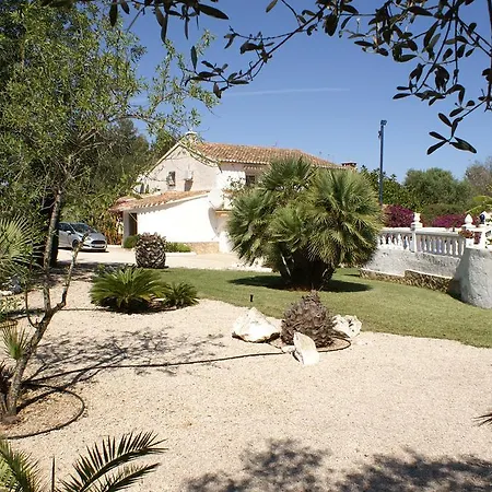 Villa Finca La Plana Zh *