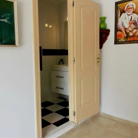 Finca La Plana Zh فيلة دينايا