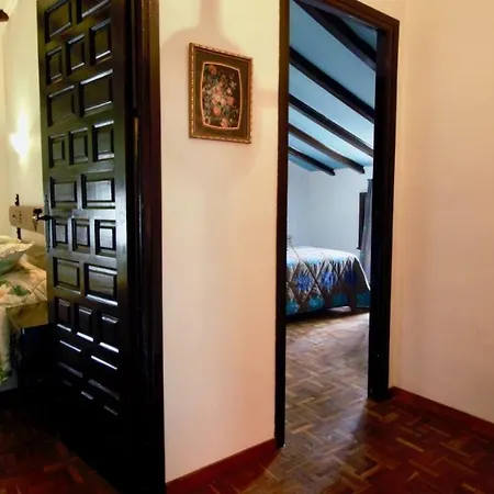 Finca La Plana Zh * دينايا