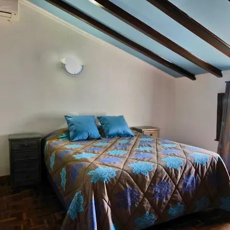Finca La Plana Zh * دينايا